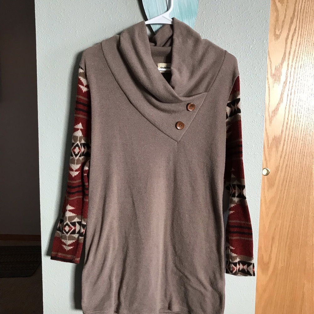 Aztec Sleeve Shirt